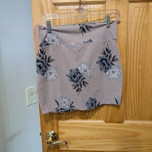 Size Large charlotte russe Pencil Skirt